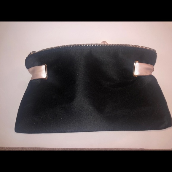 Victoria’s Secret Cosmetic Bag - Picture 3 of 3